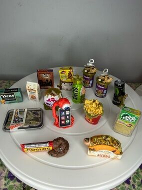 Gross Miniature Bundle